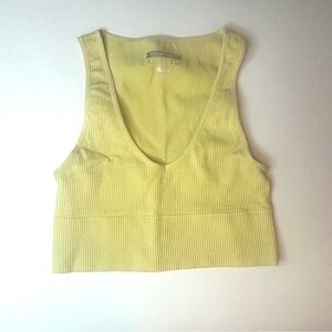 Forever 21 Light Yellow Ribbed Crop Tank Top Size Small